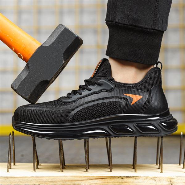0292 Lightweight Knit Safety Sneaker in use