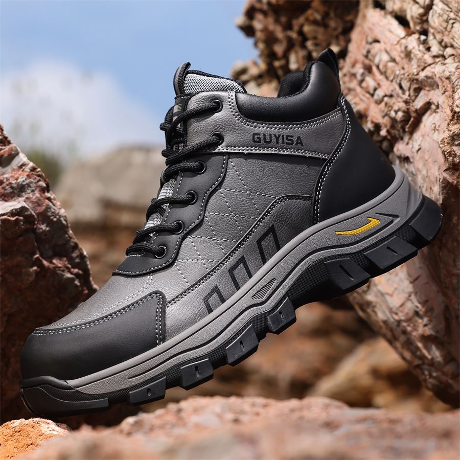 Outdoor Mid-Cut Safety Boot model 5072 in use, view 6
