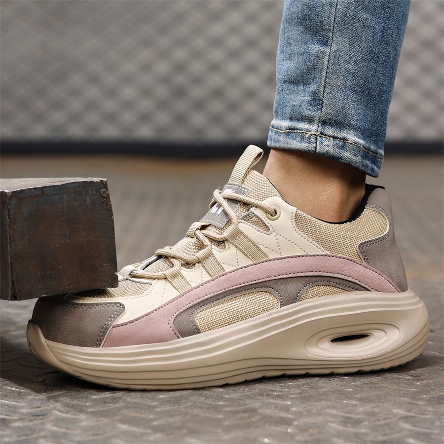 Women's Chunky Safety Sneaker model F129 in use, view 5
